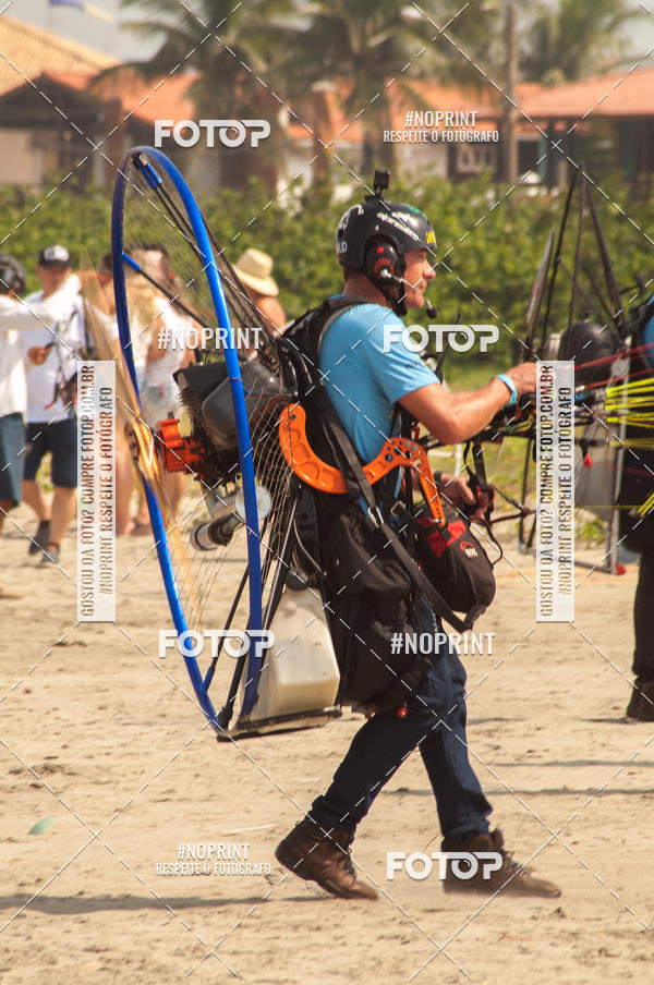 Acquista le foto dell'eventoRecorde Mundial de Paramotor em Itanham in Fotop