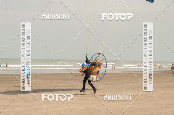 Acquista le foto dell'eventoRecorde Mundial de Paramotor em Itanham in Fotop