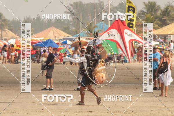 Acquista le foto dell'eventoRecorde Mundial de Paramotor em Itanham in Fotop