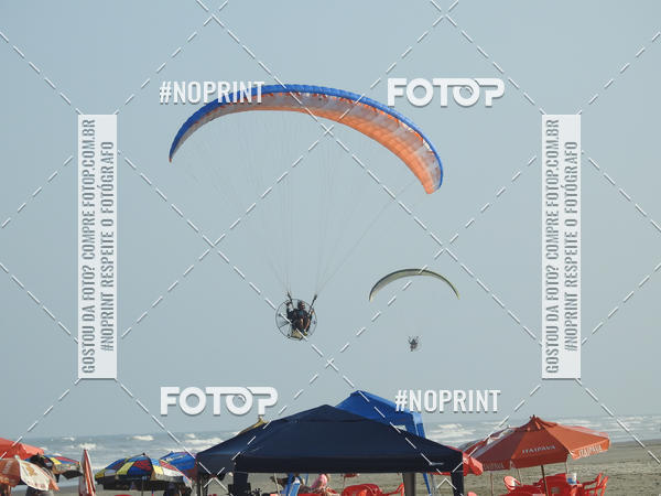 Achetez vos photos de l'vnementRecorde Mundial de Paramotor em Itanham sur Fotop