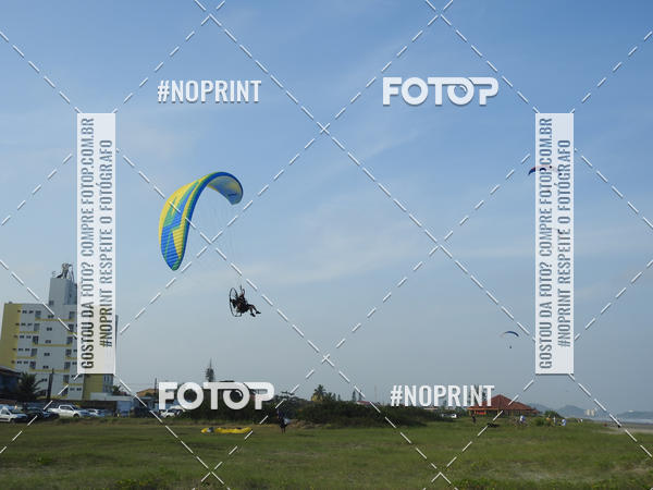 Compra tus fotos del eventoRecorde Mundial de Paramotor em Itanham En Fotop