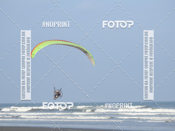 Compra tus fotos del eventoRecorde Mundial de Paramotor em Itanham En Fotop