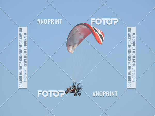 Compra tus fotos del eventoRecorde Mundial de Paramotor em Itanham En Fotop
