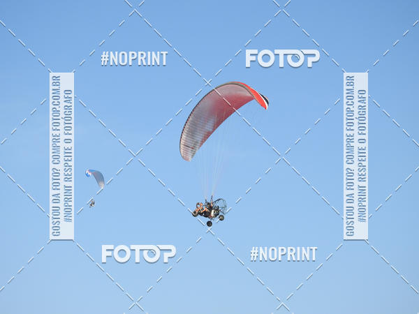 Achetez vos photos de l'vnementRecorde Mundial de Paramotor em Itanham sur Fotop