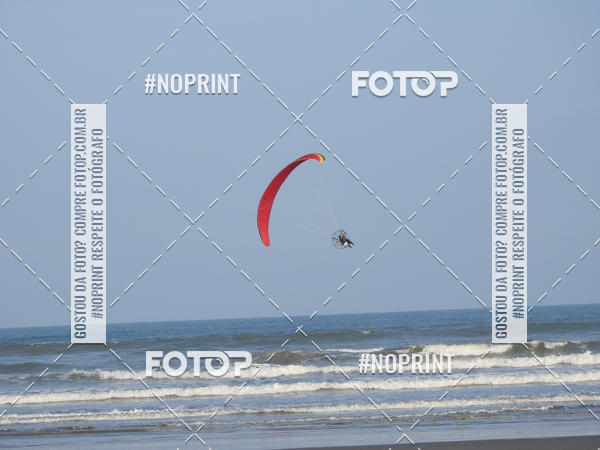Compra tus fotos del eventoRecorde Mundial de Paramotor em Itanham En Fotop