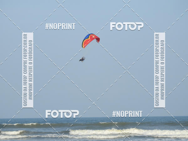 Compra tus fotos del eventoRecorde Mundial de Paramotor em Itanham En Fotop