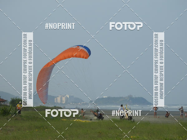 Compra tus fotos del eventoRecorde Mundial de Paramotor em Itanham En Fotop