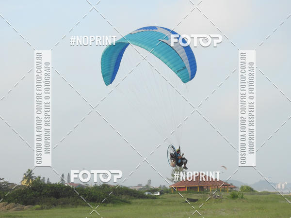 Achetez vos photos de l'vnementRecorde Mundial de Paramotor em Itanham sur Fotop