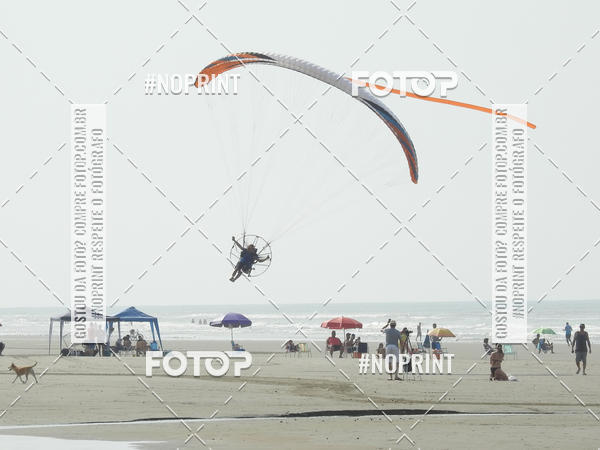 Achetez vos photos de l'vnementRecorde Mundial de Paramotor em Itanham sur Fotop