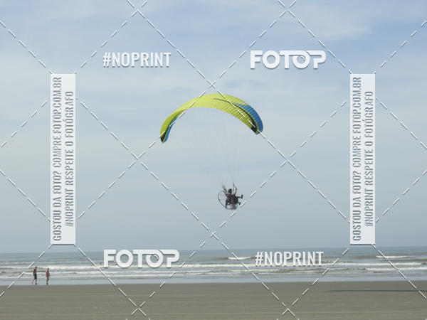 Compra tus fotos del eventoRecorde Mundial de Paramotor em Itanham En Fotop
