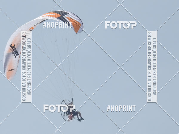 Compra tus fotos del eventoRecorde Mundial de Paramotor em Itanham En Fotop