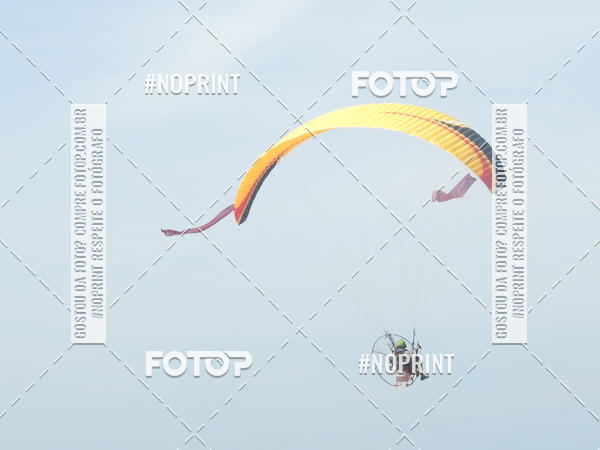 Compre as suas fotos do eventoRecorde Mundial de Paramotor em Itanham no Fotop