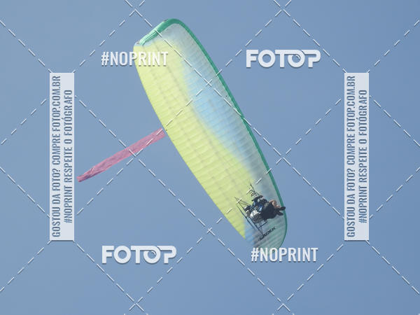 Compre as suas fotos do eventoRecorde Mundial de Paramotor em Itanham no Fotop