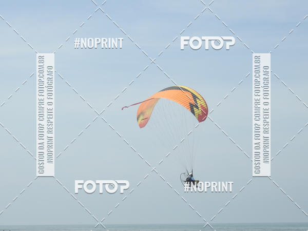 Compre as suas fotos do eventoRecorde Mundial de Paramotor em Itanham no Fotop