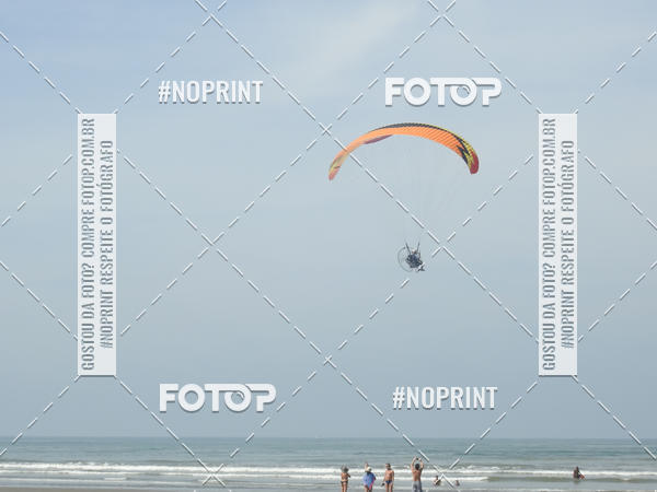 Compre as suas fotos do eventoRecorde Mundial de Paramotor em Itanham no Fotop