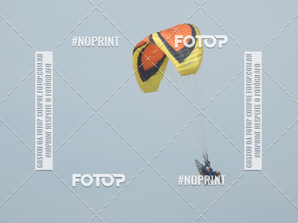 Compre as suas fotos do eventoRecorde Mundial de Paramotor em Itanham no Fotop