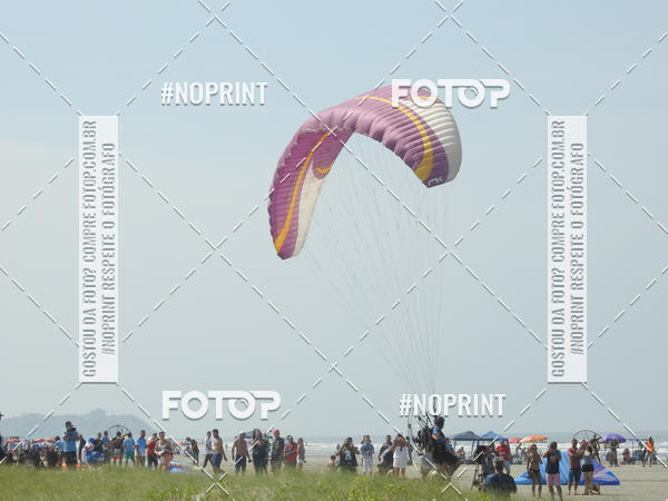 Compra tus fotos del eventoRecorde Mundial de Paramotor em Itanham En Fotop