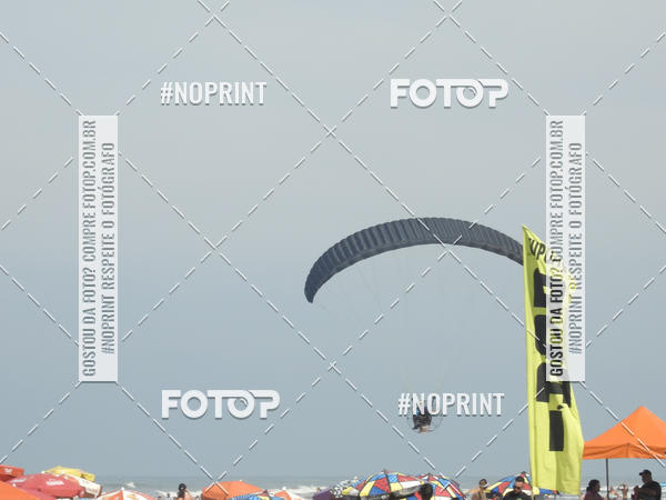Compra tus fotos del eventoRecorde Mundial de Paramotor em Itanham En Fotop