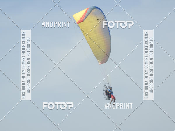Compra tus fotos del eventoRecorde Mundial de Paramotor em Itanham En Fotop