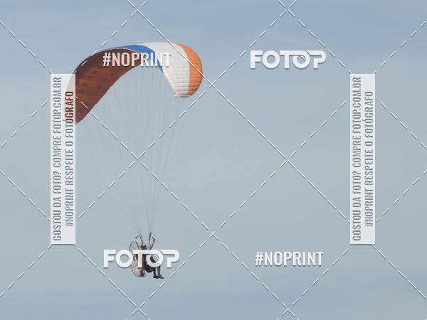 Compra tus fotos del eventoRecorde Mundial de Paramotor em Itanham En Fotop