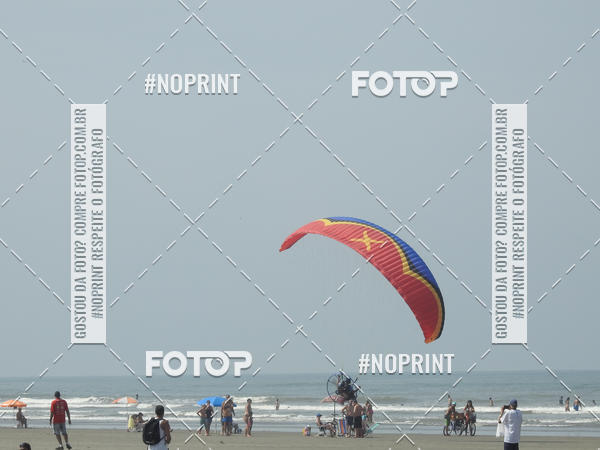 Compra tus fotos del eventoRecorde Mundial de Paramotor em Itanham En Fotop