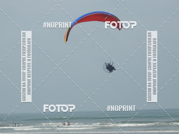 Compra tus fotos del eventoRecorde Mundial de Paramotor em Itanham En Fotop