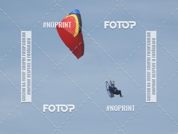 Compra tus fotos del eventoRecorde Mundial de Paramotor em Itanham En Fotop