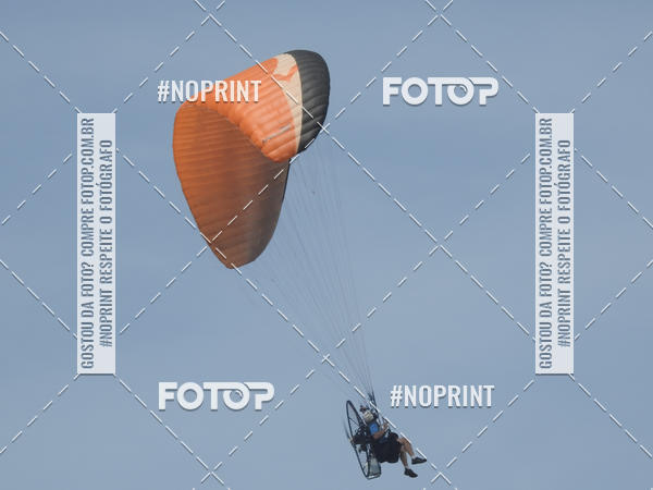 Compra tus fotos del eventoRecorde Mundial de Paramotor em Itanham En Fotop