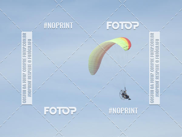 Compra tus fotos del eventoRecorde Mundial de Paramotor em Itanham En Fotop