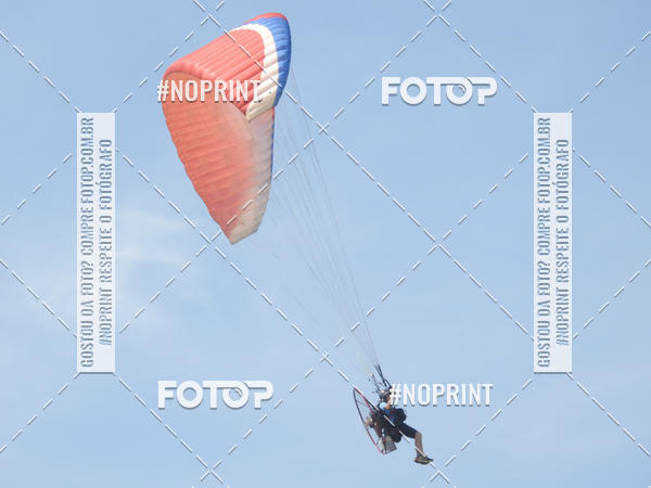 Compre as suas fotos do eventoRecorde Mundial de Paramotor em Itanham no Fotop
