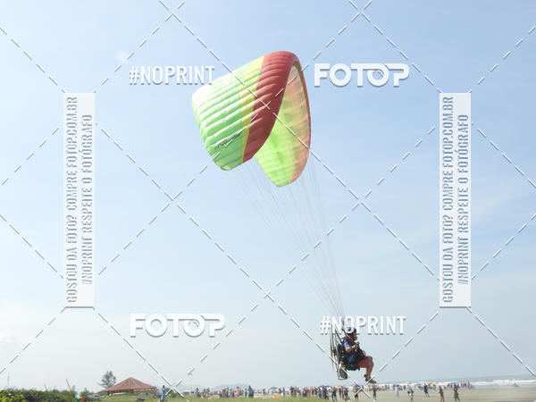 Compre as suas fotos do eventoRecorde Mundial de Paramotor em Itanham no Fotop