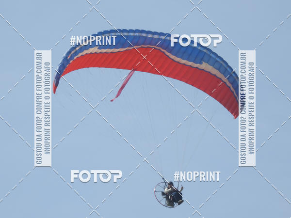 Compre as suas fotos do eventoRecorde Mundial de Paramotor em Itanham no Fotop