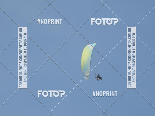 Compre as suas fotos do eventoRecorde Mundial de Paramotor em Itanham no Fotop