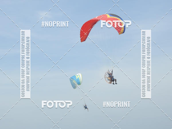 Acquista le foto dell'eventoRecorde Mundial de Paramotor em Itanham in Fotop