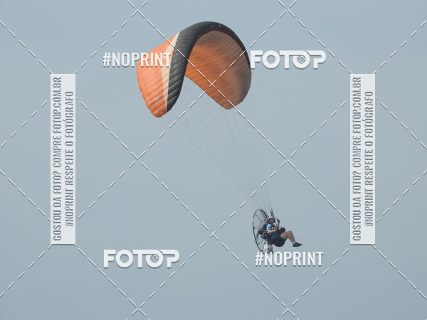 Acquista le foto dell'eventoRecorde Mundial de Paramotor em Itanham in Fotop