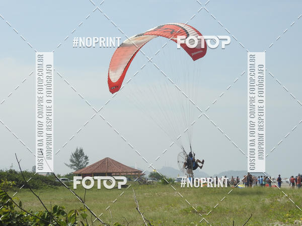 Compra tus fotos del eventoRecorde Mundial de Paramotor em Itanham En Fotop
