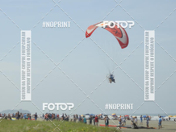Compra tus fotos del eventoRecorde Mundial de Paramotor em Itanham En Fotop