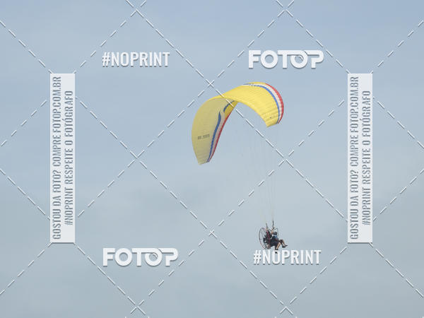 Achetez vos photos de l'vnementRecorde Mundial de Paramotor em Itanham sur Fotop