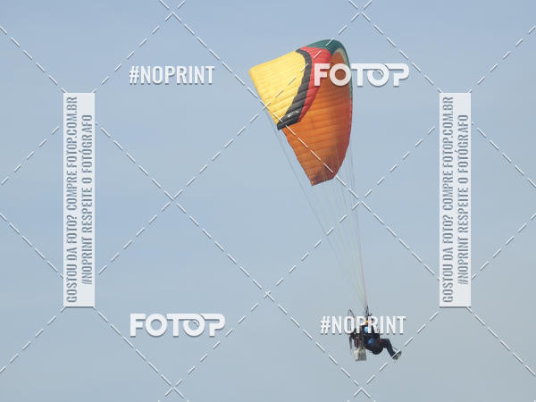 Achetez vos photos de l'vnementRecorde Mundial de Paramotor em Itanham sur Fotop