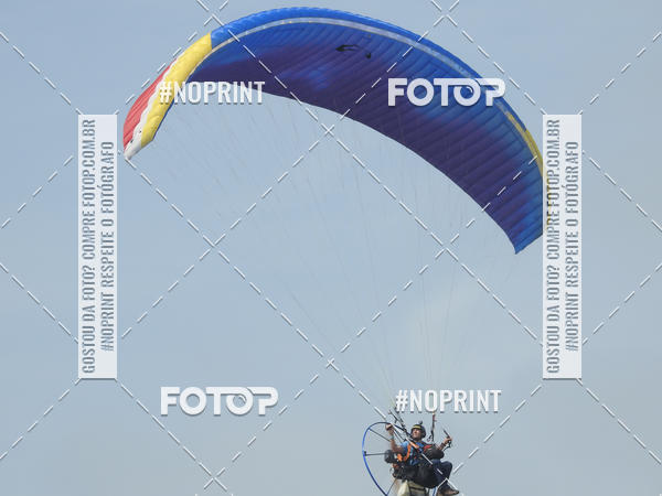 Achetez vos photos de l'vnementRecorde Mundial de Paramotor em Itanham sur Fotop