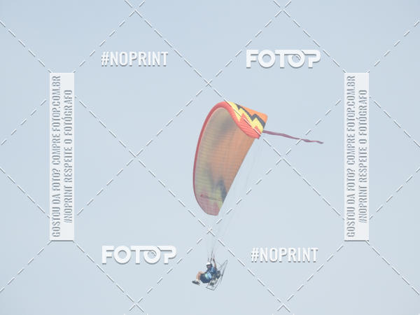 Compra tus fotos del eventoRecorde Mundial de Paramotor em Itanham En Fotop