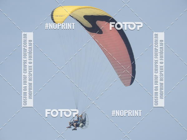 Compra tus fotos del eventoRecorde Mundial de Paramotor em Itanham En Fotop
