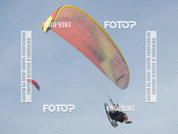 Compra tus fotos del eventoRecorde Mundial de Paramotor em Itanham En Fotop