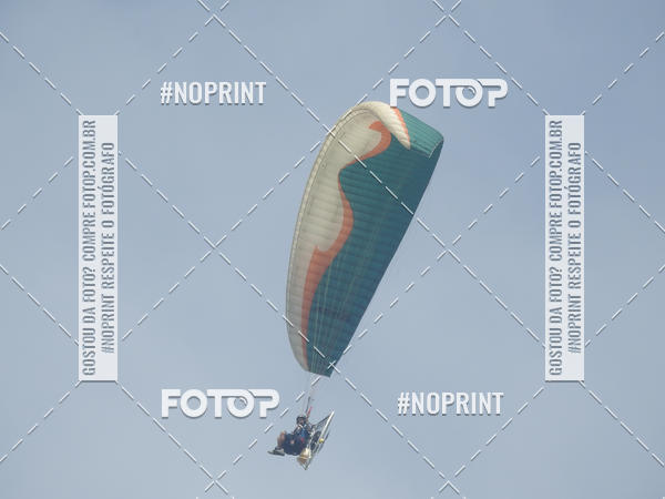 Compra tus fotos del eventoRecorde Mundial de Paramotor em Itanham En Fotop