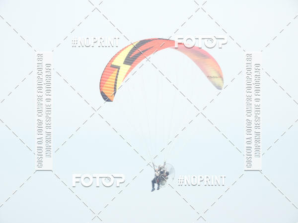 Compra tus fotos del eventoRecorde Mundial de Paramotor em Itanham En Fotop