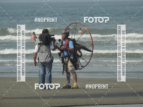 Compre as suas fotos do eventoRecorde Mundial de Paramotor em Itanham no Fotop