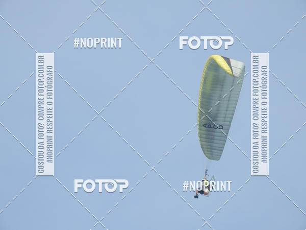 Compre suas fotos do eventoRecorde Mundial de Paramotor em Itanham no Fotop