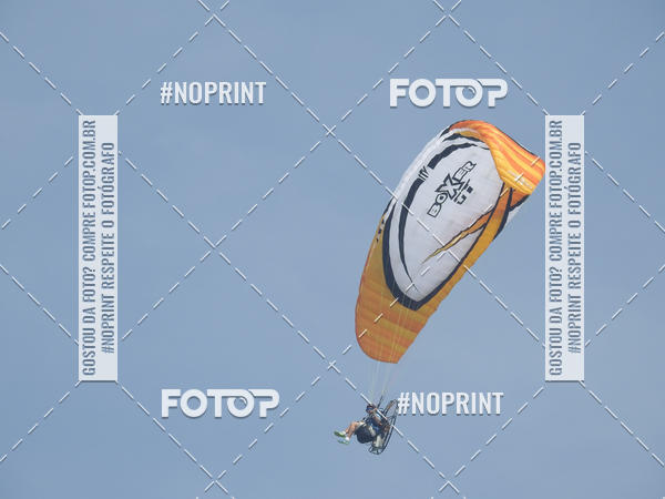 Compre suas fotos do eventoRecorde Mundial de Paramotor em Itanham no Fotop