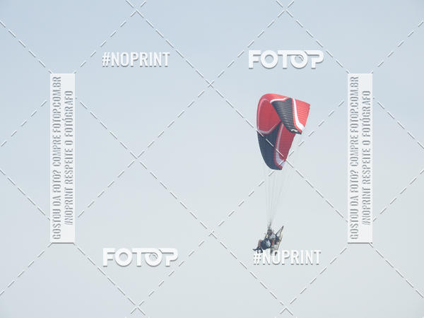 Compre suas fotos do eventoRecorde Mundial de Paramotor em Itanham no Fotop