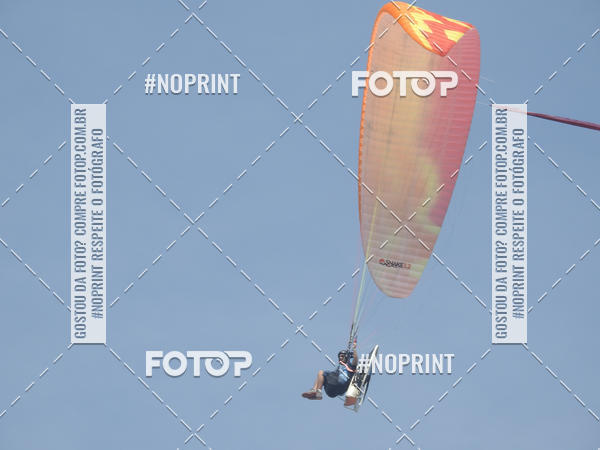 Compre suas fotos do eventoRecorde Mundial de Paramotor em Itanham no Fotop